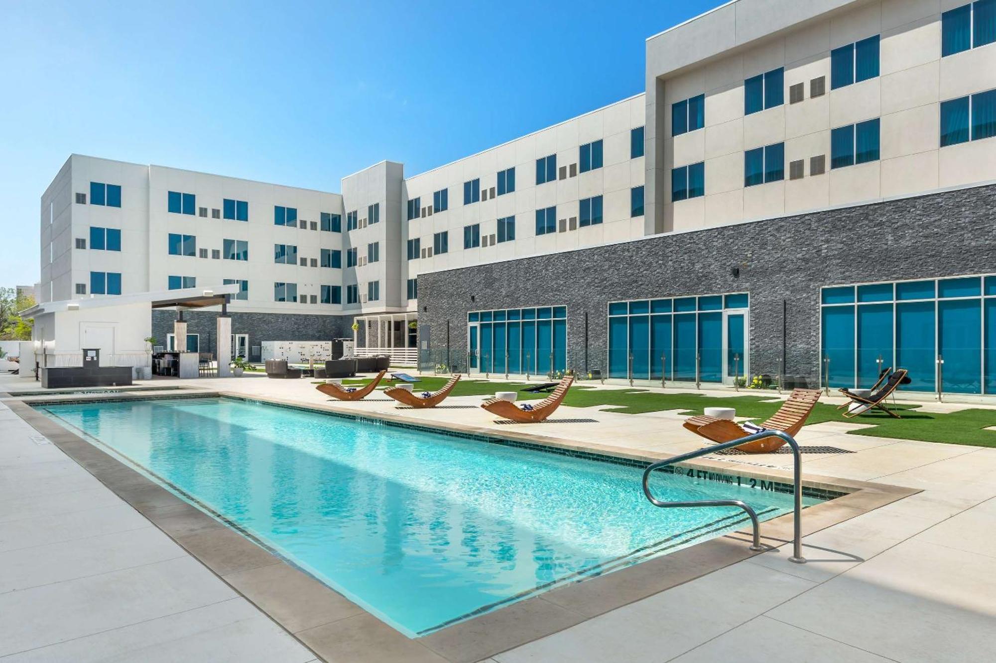 Cambria Hotel Waco University Riverfront Luaran gambar